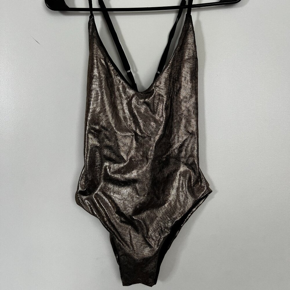 Sorte Store metallic gold bodysuit